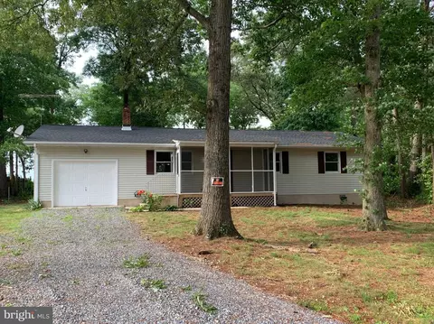9673 Chris Ave, Laurel, DE 19956