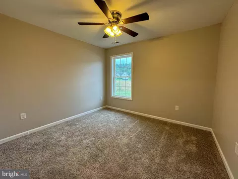 Bedroom - 303 E 5th St, Seaford, DE 19973 photo 2 of 4