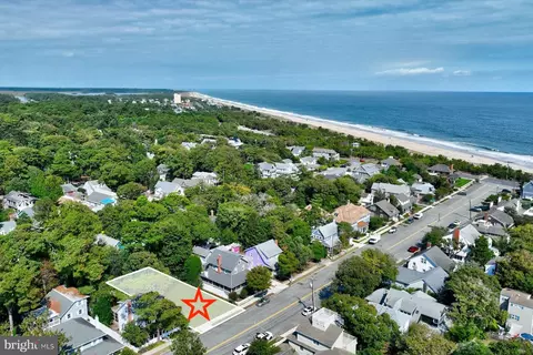 25 Pennsylvania Ave, Rehoboth Beach, DE 19971