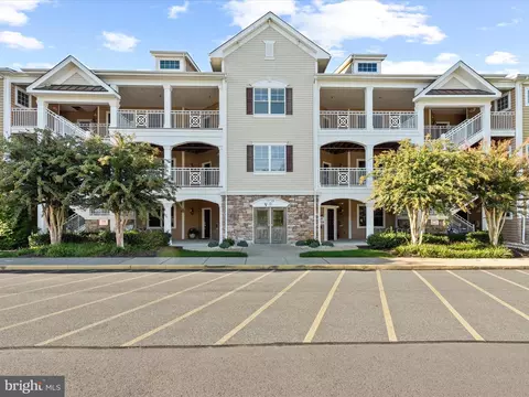 19708 Chelmer Dr #V4, Rehoboth Beach, DE 19971