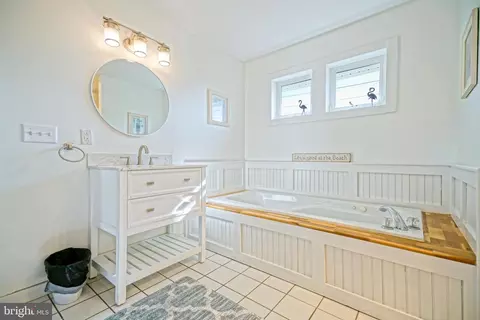Bath - 145 Jefferson Ave, Lewes, DE 19958 photo 5 of 7