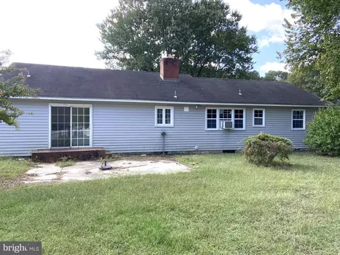 Exterior - 10709 Dorothy Rd, Laurel, DE 19956 photo 2 of 5