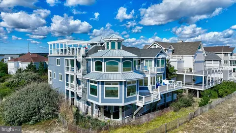 40110 Owens Ct, Fenwick Island, DE 19944