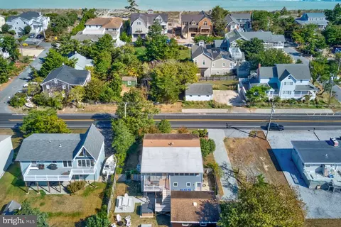 View/Area - 2303 Cedar St, Lewes, DE 19958 photo 2 of 5