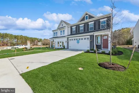 12613 Knolls Ln, Selbyville, DE 19975
