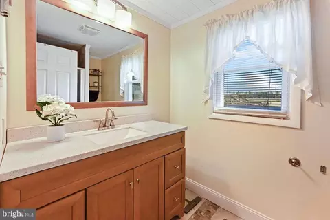 Bath - 36107 Brittingham Rd, Delmar, DE 19940 photo 1 of 3