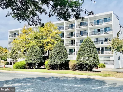 409 Rehoboth Ave #F-12, Rehoboth Beach, DE 19971