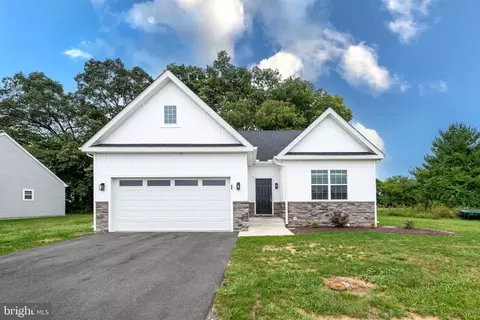 216 Danfield Dr, Seaford, DE 19973