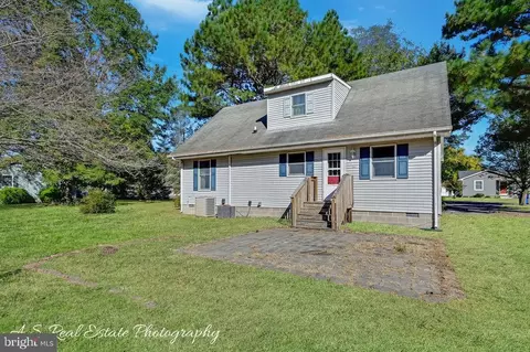 Exterior - 35527 Jami Ave, Laurel, DE 19956 photo 1 of 2