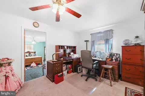 Entry Way - 30129 Fire Tower Rd, Laurel, DE 19956 photo 2 of 2