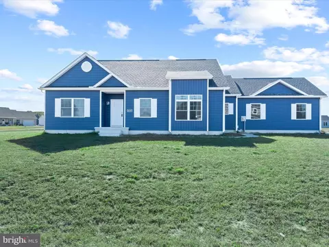26347 Meadow Ln, Ellendale, DE 19941