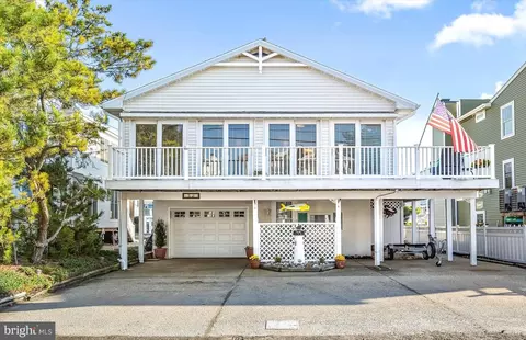 52 Madison Ave, Fenwick Island, DE 19944
