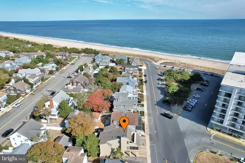 15 Lake Ave, Rehoboth Beach, DE 19971