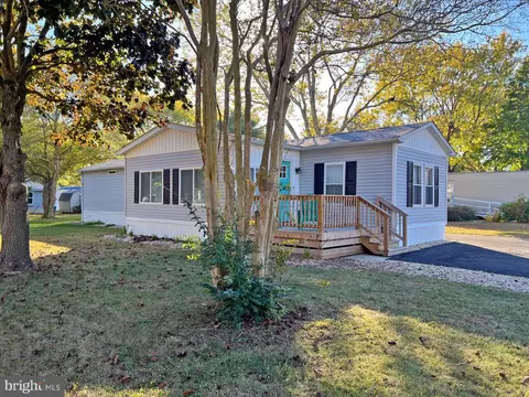 33476 Clover St #G-9, Lewes, DE 19958