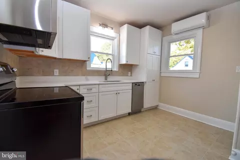 Kitchen - 705 E Market St, Georgetown, DE 19947 photo 1 of 4