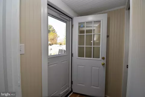 Entry Way - 705 E Market St, Georgetown, DE 19947 photo 6 of 6