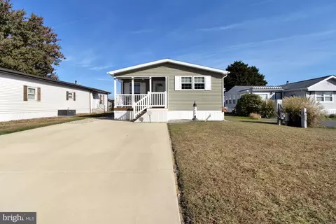 21741 D St #55088, Rehoboth Beach, DE 19971