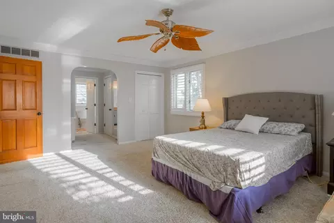 Bedroom - 37763 Lagoon Ln, Ocean View, DE 19970 photo 4 of 10