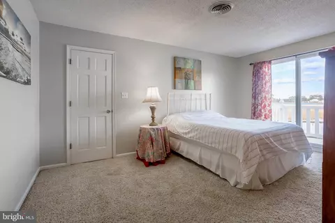 Bedroom - 37763 Lagoon Ln, Ocean View, DE 19970 photo 7 of 10