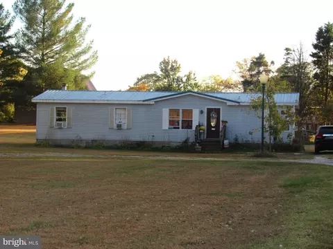 7252 Hearns Pond Rd, Seaford, DE 19973