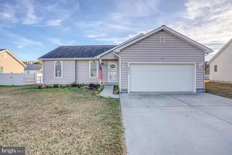 18556 Eleanor Ln, Milford, DE 19963