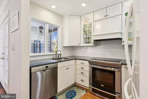 218 Chad Pl, Ocean View, DE 19970 photo 8