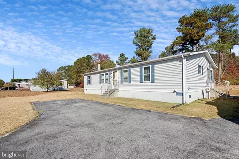 27943 Fieldwood Dr, Georgetown, DE 19947