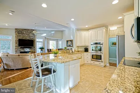 Kitchen - 35201 Seaport Loop, Lewes, DE 19958 photo 2 of 7