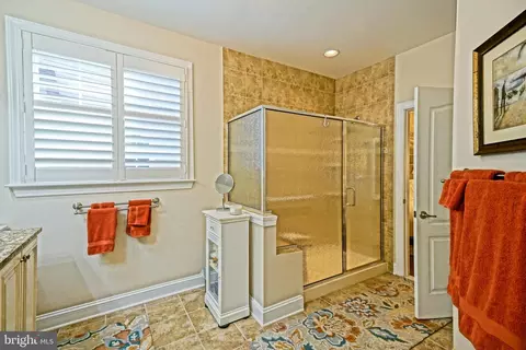 Bath - 35201 Seaport Loop, Lewes, DE 19958 photo 1 of 4