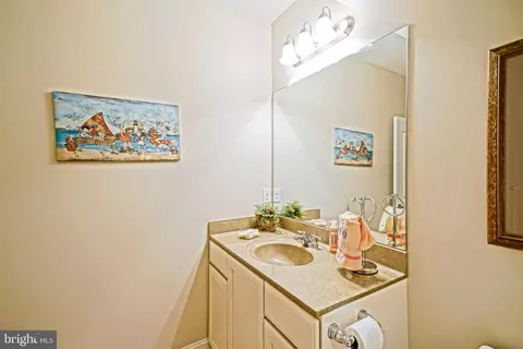 Bath - 35201 Seaport Loop, Lewes, DE 19958 photo 4 of 4