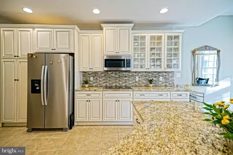 Kitchen - 35201 Seaport Loop, Lewes, DE 19958 photo 6 of 7