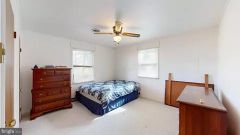 Bedroom - 28196 Layton Rd, Laurel, DE 19956 photo 3 of 4