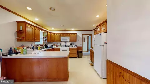 Kitchen - 28196 Layton Rd, Laurel, DE 19956 photo 1 of 2