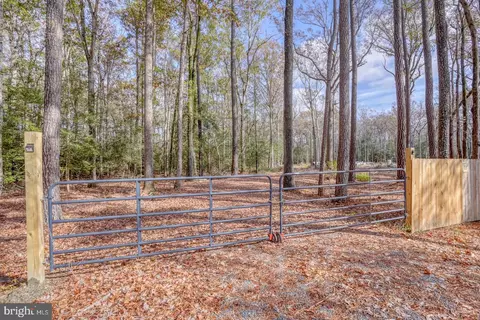 16349 Sam Lucas Rd, Milton, DE 19968 photo 2