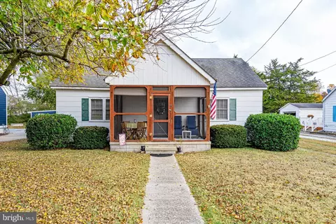 67 West Ave, Ocean View, DE 19970