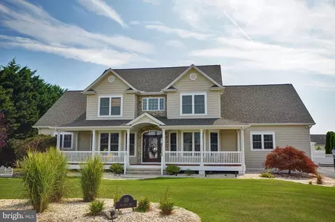 10 William Ave, Ocean View, DE 19970