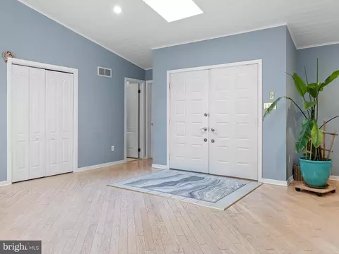 Entry Way - 5 Croydon Rd, Rehoboth Beach, DE 19971 photo 2 of 4
