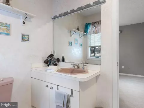 Bath - 5 Croydon Rd, Rehoboth Beach, DE 19971 photo 2 of 4