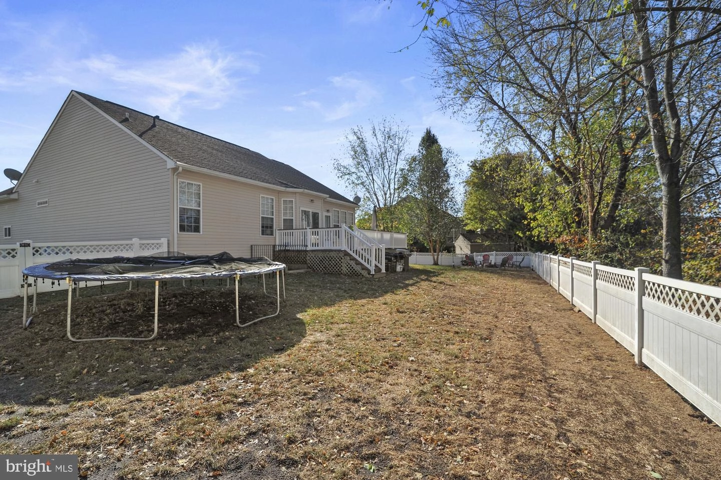Exterior - 4 Buttercup Dr, Georgetown, DE 19947 photo 4 of 6