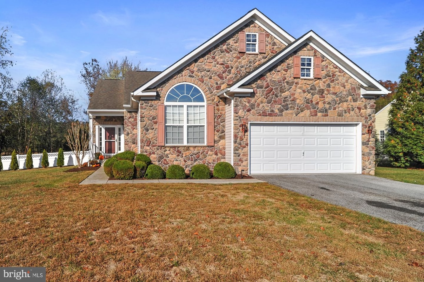Exterior - 4 Buttercup Dr, Georgetown, DE 19947 photo 1 of 6