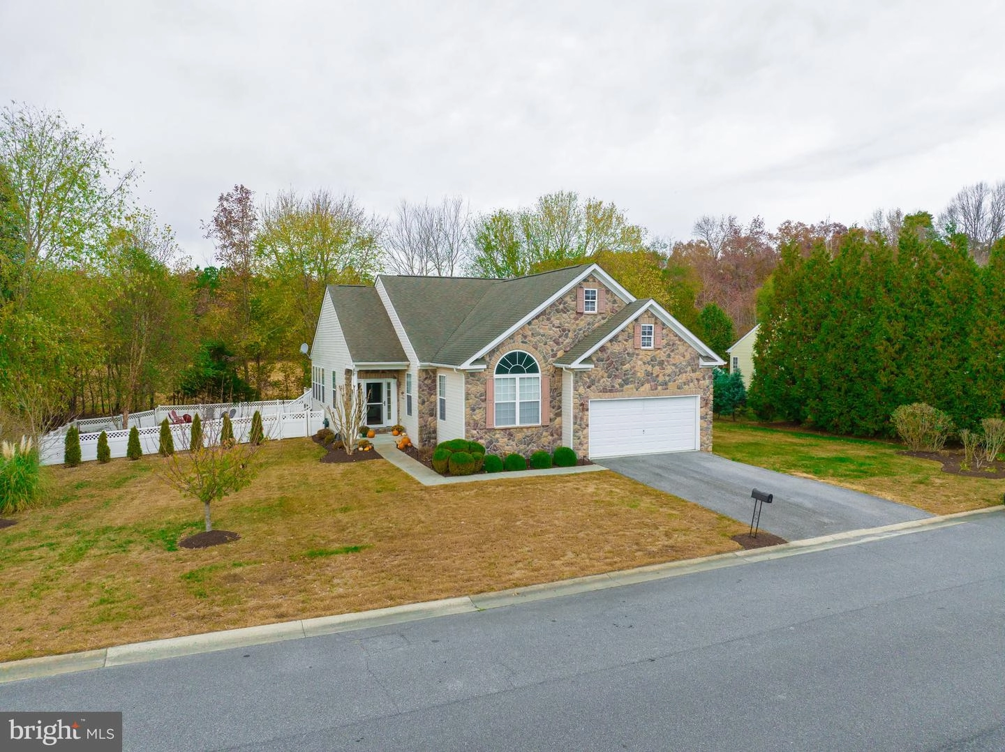 View/Area - 4 Buttercup Dr, Georgetown, DE 19947 photo 1 of 5