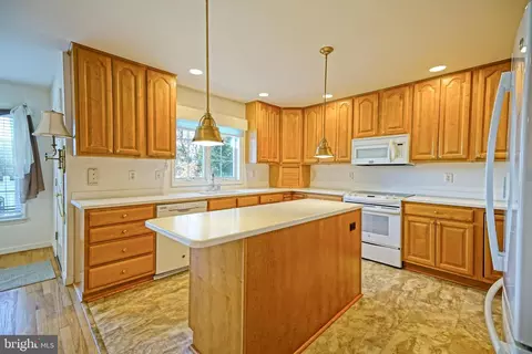 Kitchen - 30748 Elm Dr, Lewes, DE 19958 photo 3 of 8