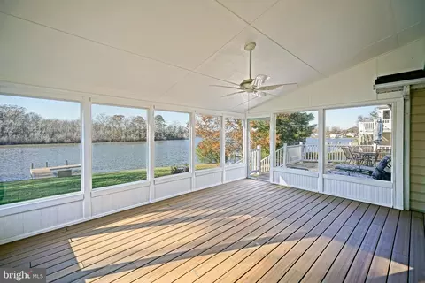 Exterior - 30748 Elm Dr, Lewes, DE 19958 photo 3 of 13
