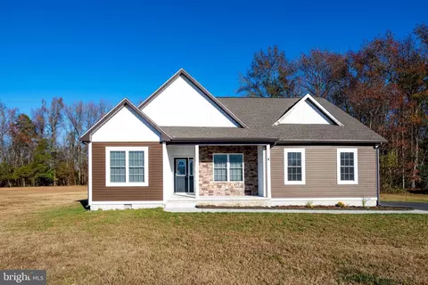 32751 Tussock Dr, Laurel, DE 19956