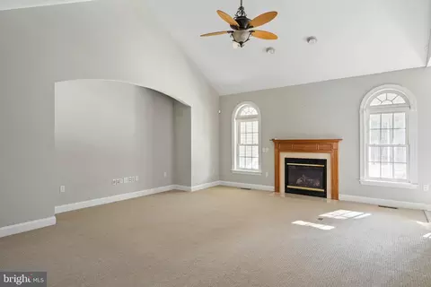 Living - 16303 Red Fox Ct, Milton, DE 19968 photo 3 of 5