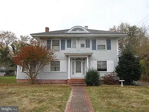110 W Market St, Georgetown, DE 19947