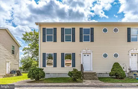 12 Hosier St #A, Selbyville, DE 19975
