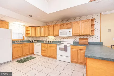 Kitchen - 37714 Balsa St, Ocean View, DE 19970 photo 4 of 4