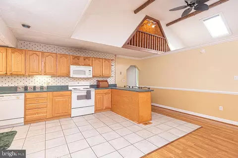 Kitchen - 37714 Balsa St, Ocean View, DE 19970 photo 2 of 4