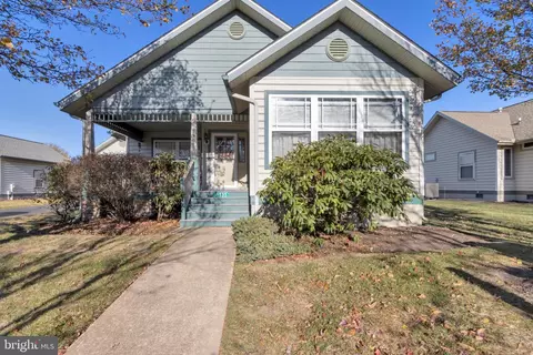 16535 Samuel Paynter Blvd #196, Milton, DE 19968